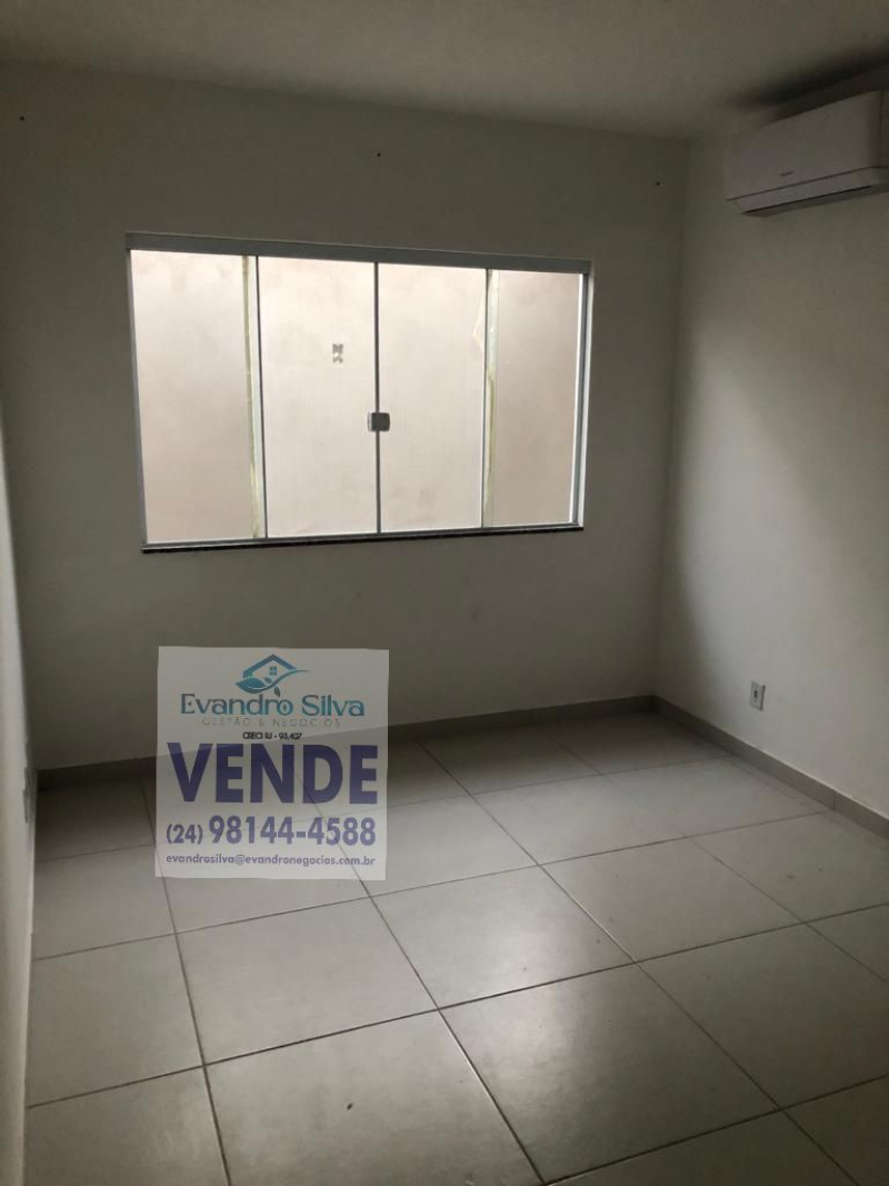 Em condomínio  - Pinheiral/RJ