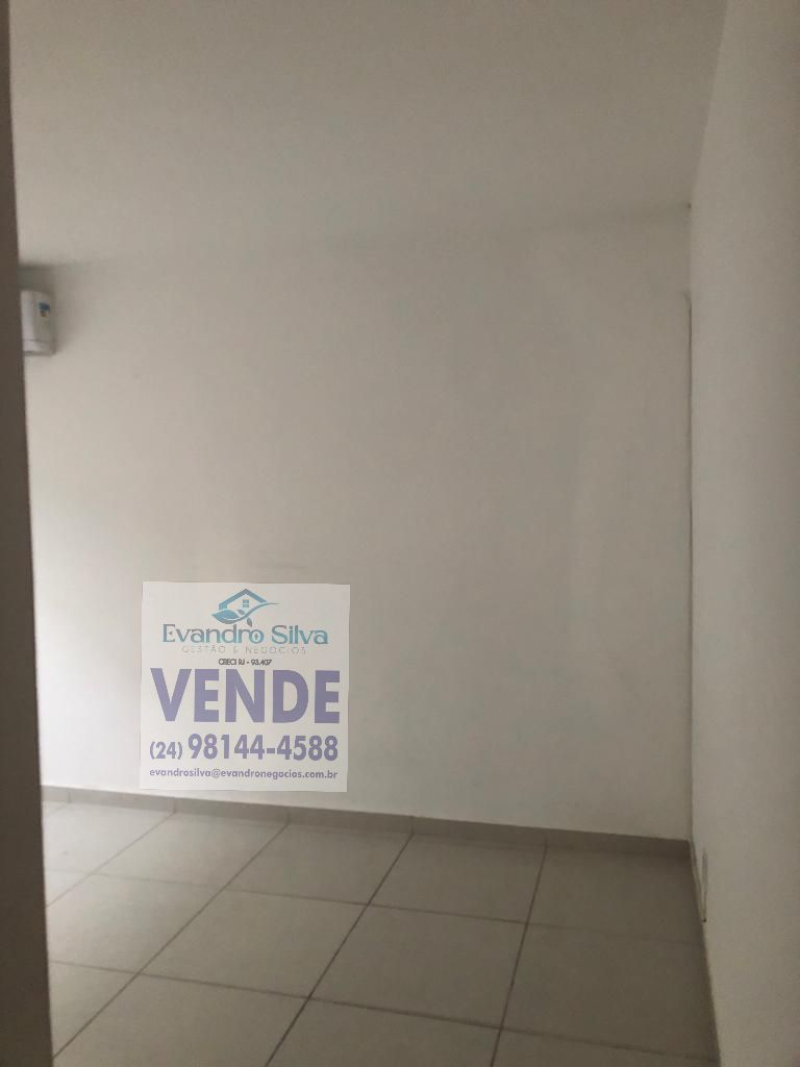 Em condomínio  - Pinheiral/RJ