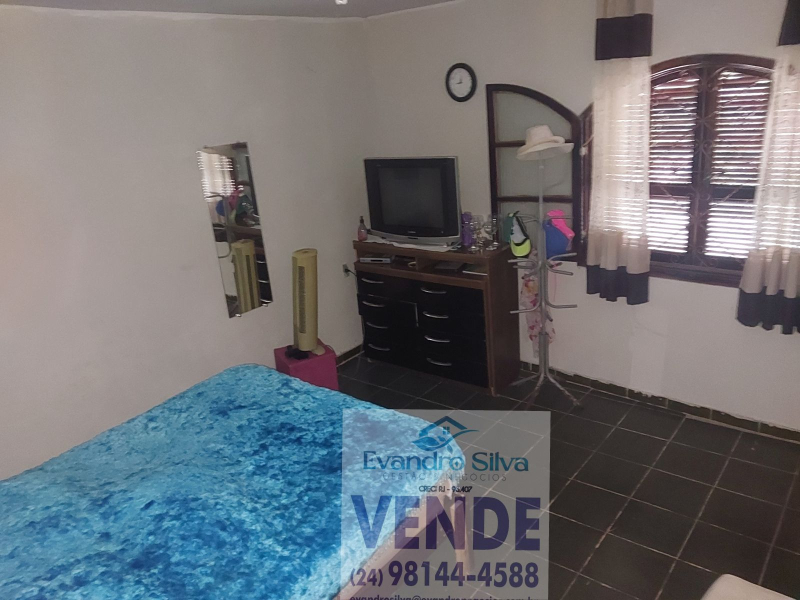 Próximo à Escola - Barra Mansa/RJ